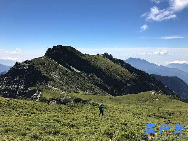 新手第一次去户外爬山，看看都需要该做些什么