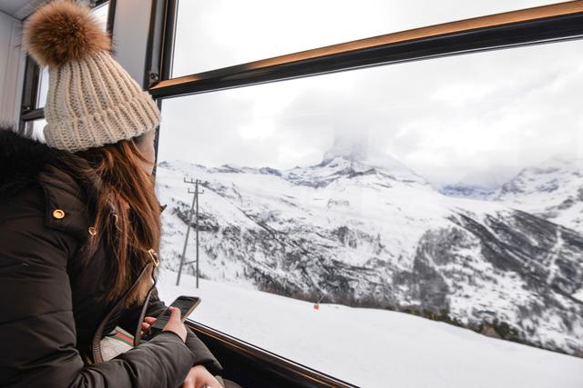 瑞士旅行，拥抱阿尔卑斯山脉走近马特洪峰Matterhorn