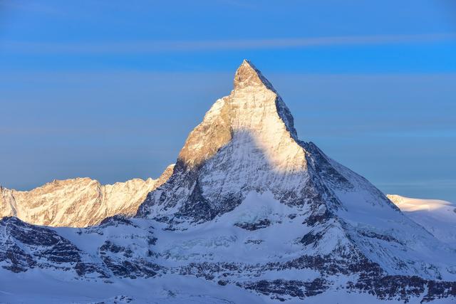 瑞士旅行，拥抱阿尔卑斯山脉走近马特洪峰Matterhorn