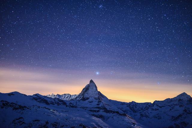 瑞士旅行，拥抱阿尔卑斯山脉走近马特洪峰Matterhorn