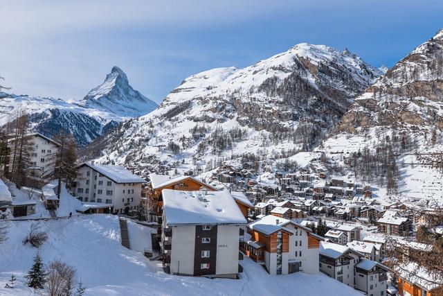 瑞士旅行，拥抱阿尔卑斯山脉走近马特洪峰Matterhorn