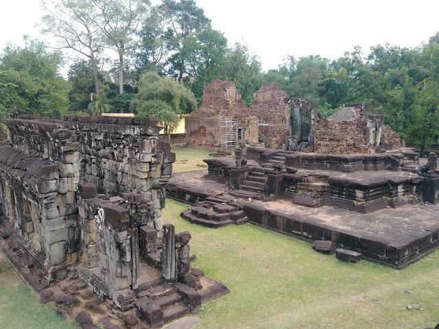 吴哥窟深度旅游，罗洛斯遗址的三座神庙