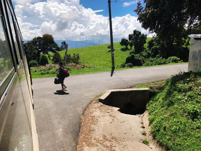 哥斯达黎加游记攻略,最高的活火山伊拉苏火山徒步半日游