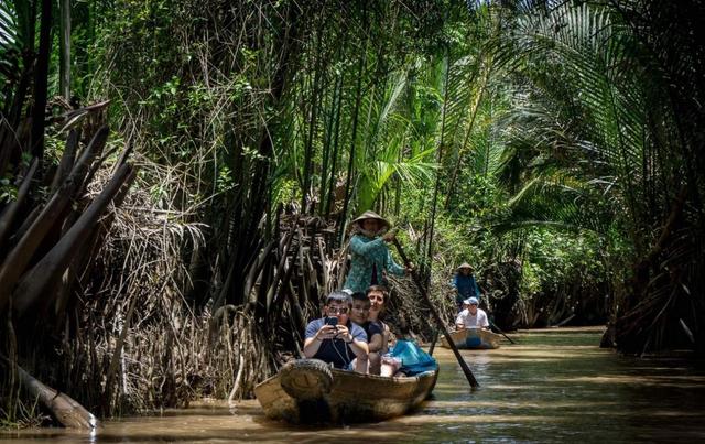 十二星座揭秘,旅游景点推荐指南和喜欢的旅行方式