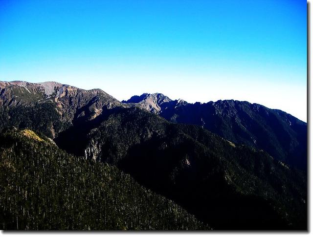 新手入门登山,在登山前需要了解的一些登山知识和准备工作