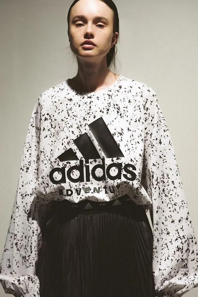 adidas携手HYKE全新联名系列,值得女生关注的小众设计