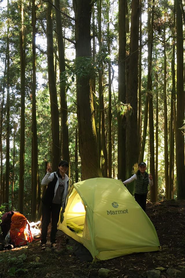 露营帐篷开箱,一款来自美国的土拨鼠Marmot三人帐篷体验