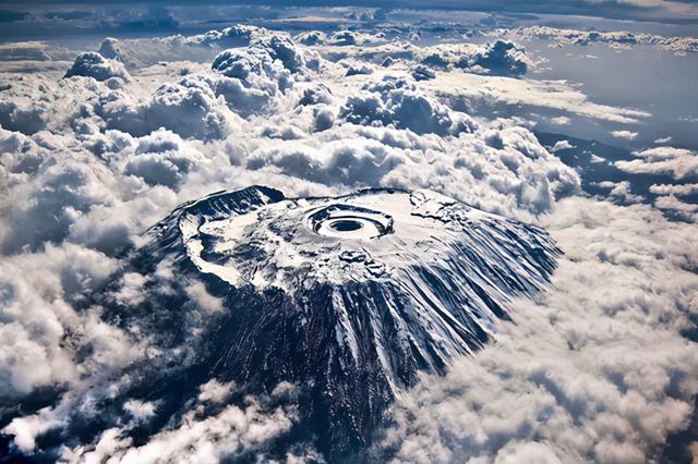 七座世界最高的山在哪?登山人最想征服的世界最高峰